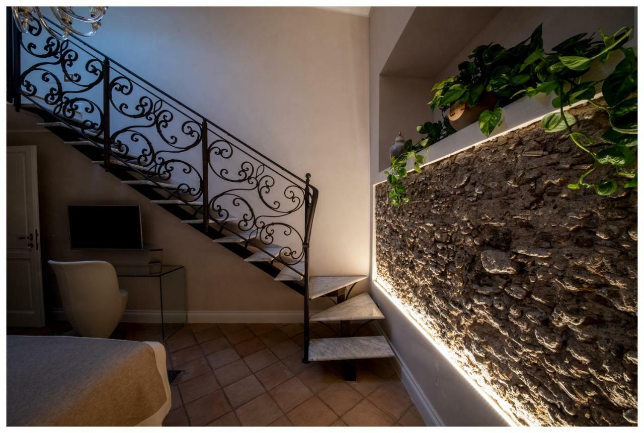 Boutique - Lodge & Suites Кротоне Экстерьер фото