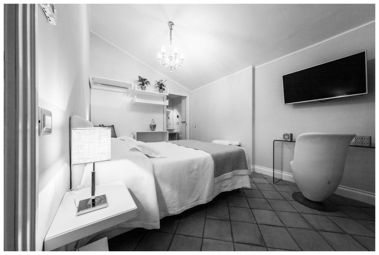 Boutique - Lodge & Suites Кротоне Экстерьер фото